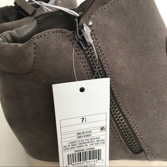 NWT Universal Thread Cindy Platform Wedge Sneakers - Picture 5 of 5